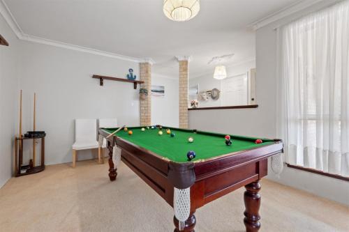 Abbey House | Gem on Jones