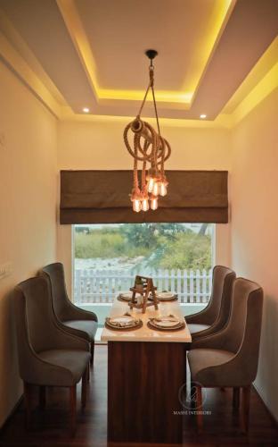 Chikkaballapur House | Glass haven -Nandi hills