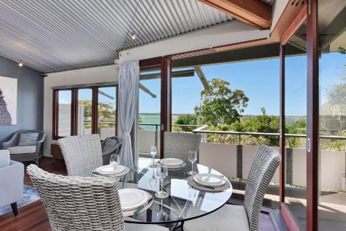 Nelson Bay House | Gloucester Retreat A, 23A Gloucester St - Pet Friendly, WiFi, Linen and Bed Making