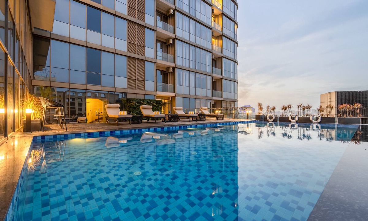 Gurugram Hotel | Golden Tulip Gurugram - Sector 80