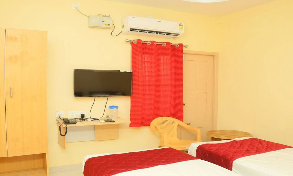 Gingee Hotel | GP Residency