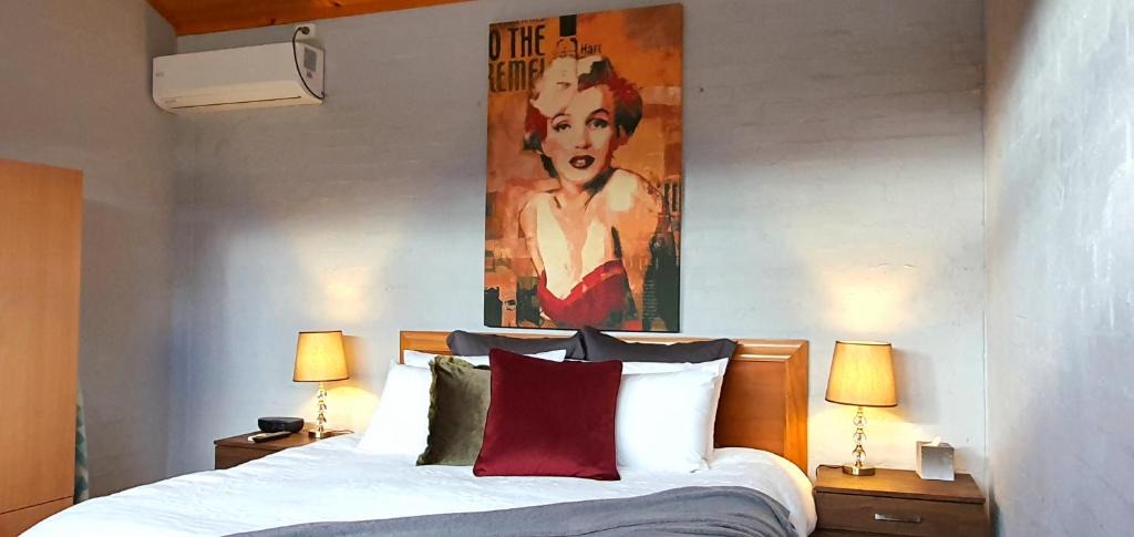 Gloucester Apartment | Great Escape Lofts