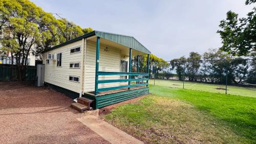 Griffith Other | Griffith Tourist Caravan park