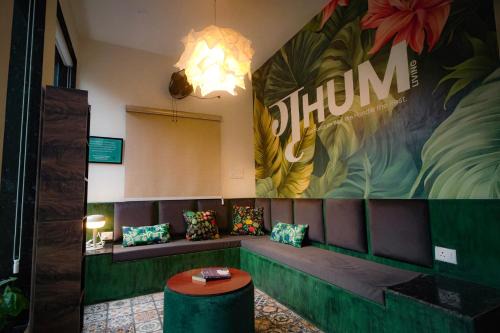 Ranchi Hostel | Grihum Living Girls - FEMALE ONLY