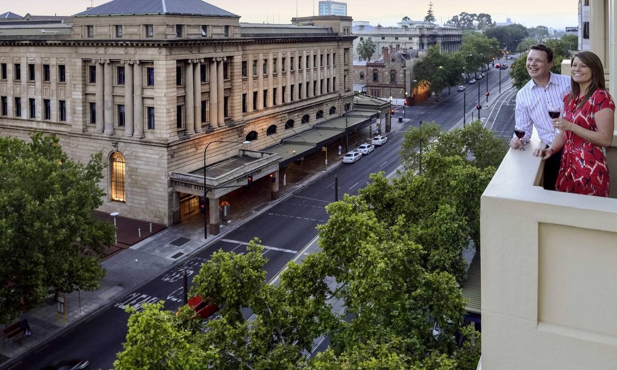 Adelaide Central Business District Hotel | Grosvenor Hotel Adelaide by Accor