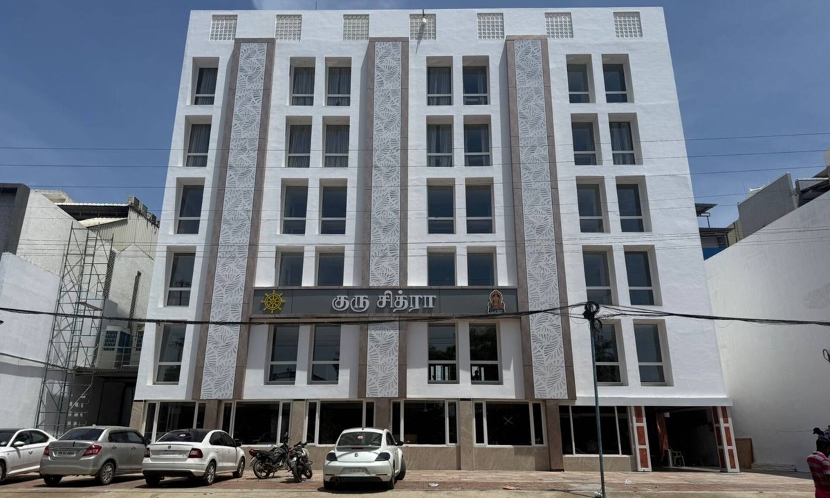 Tiruchendur Bed & Breakfast | Guru Chitra