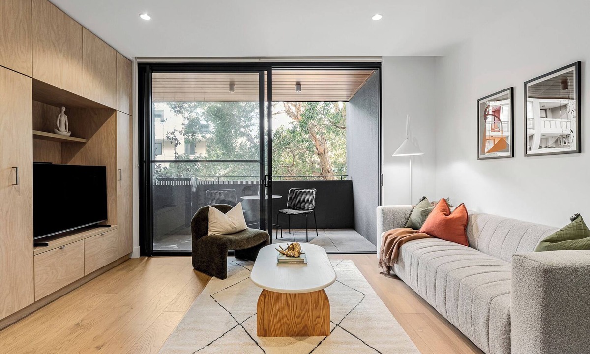 Bondi Beach Apartment | Hall St Apartments by Urban Rest