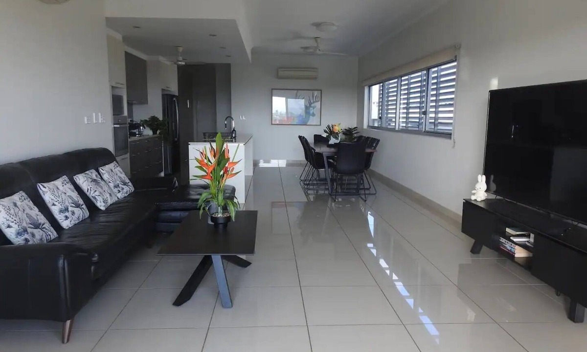 Larrakeyah Apartment | Harbour Views - luxury in the heart of Darwin