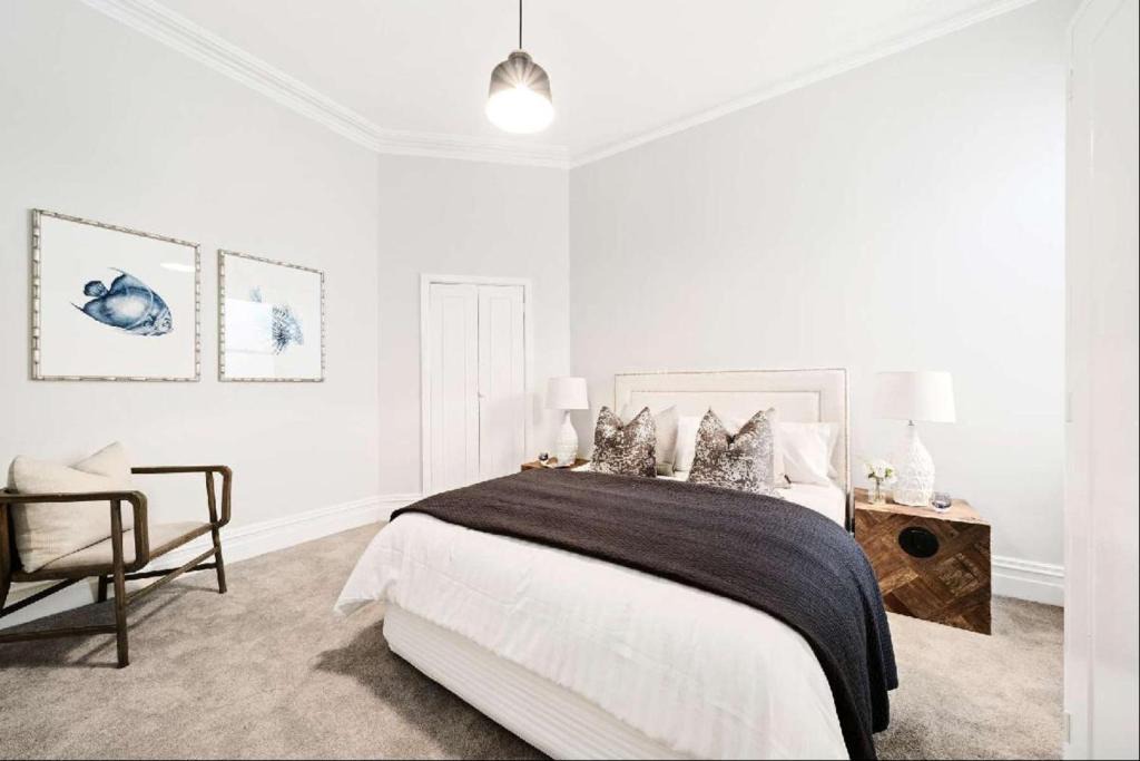 Darling Point Villa | Harbourside Magnifico with Class Views over the Ocean
