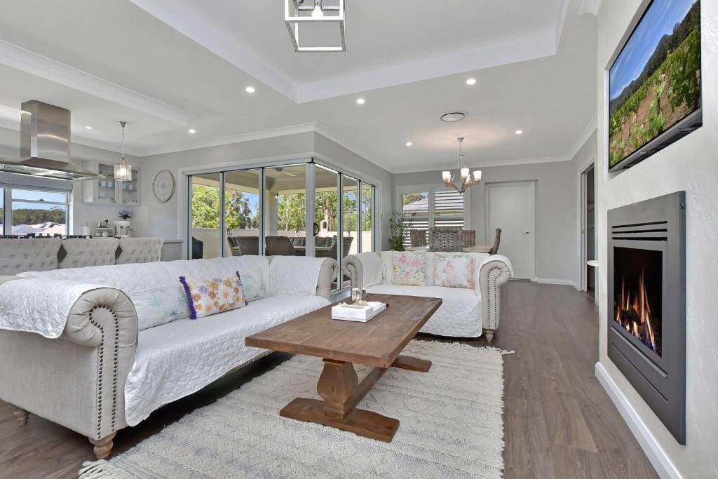 North Rothbury House | Hearth Haven Retreat on Triton