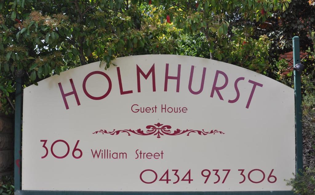 Bathurst Bed & Breakfast | Holmhurst Guest House