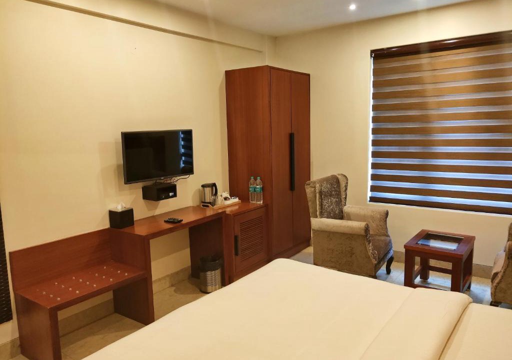 Tapovan Hotel | Holy River Hotel