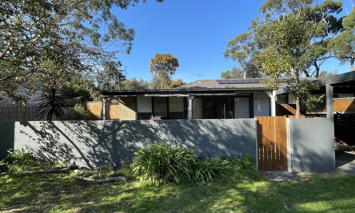 Silverleaves House | Honeysuckle Grove, Beach Unit in Silverleaves.