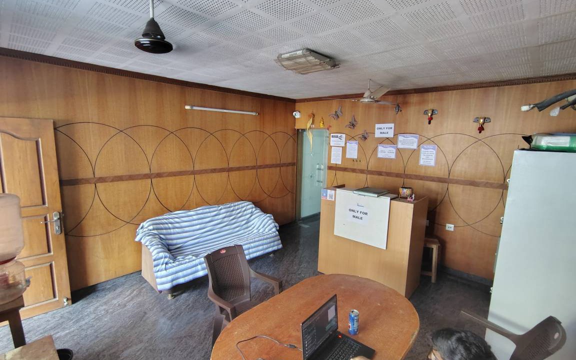 Koyambedu Hostel | Hostel ∙ 8 guests