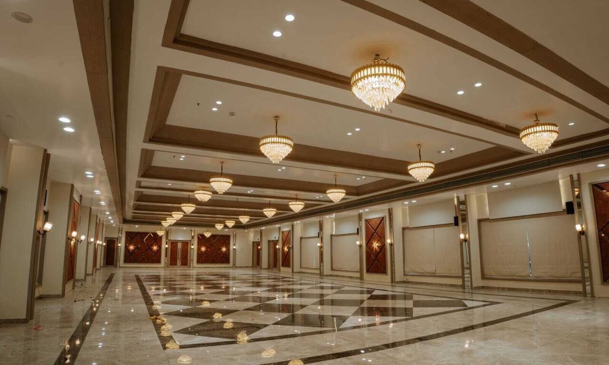 Junagadh Hotel | Hotel Asopalav By Harmony Junagadh