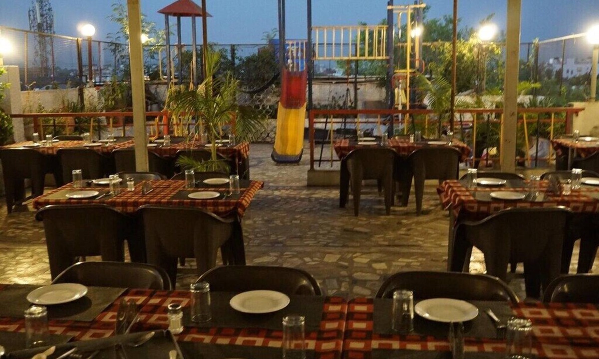 Daulatabad Hotel | Hotel Kohinoor Plaza - Anhs