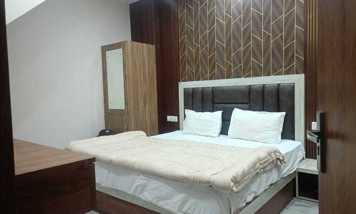 Taj Ganj Hotel | Hotel Jay Palace