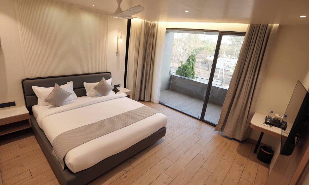 Sagar Hotel | Hotel Midas