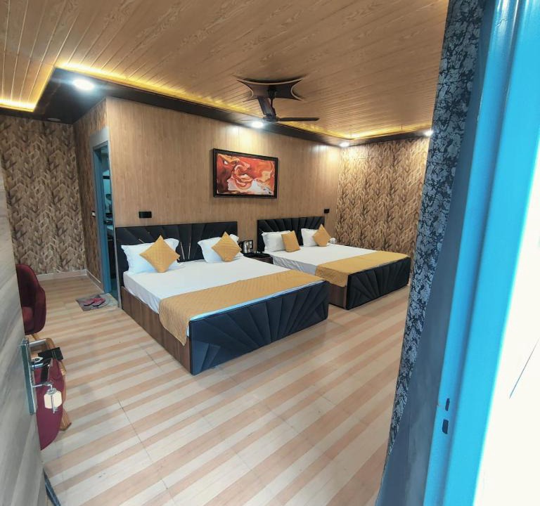 Kaul Hotel | Hotel Pearl Residency
