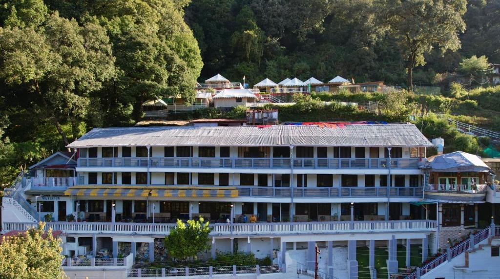 Nainital Hotel | Hotel Silverton