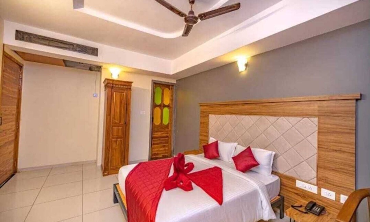 Tada Hotel | Hotel SRM Granderus