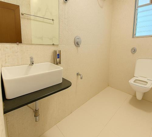 Perambur Purasavakam House | Hotel Swagatam Stay