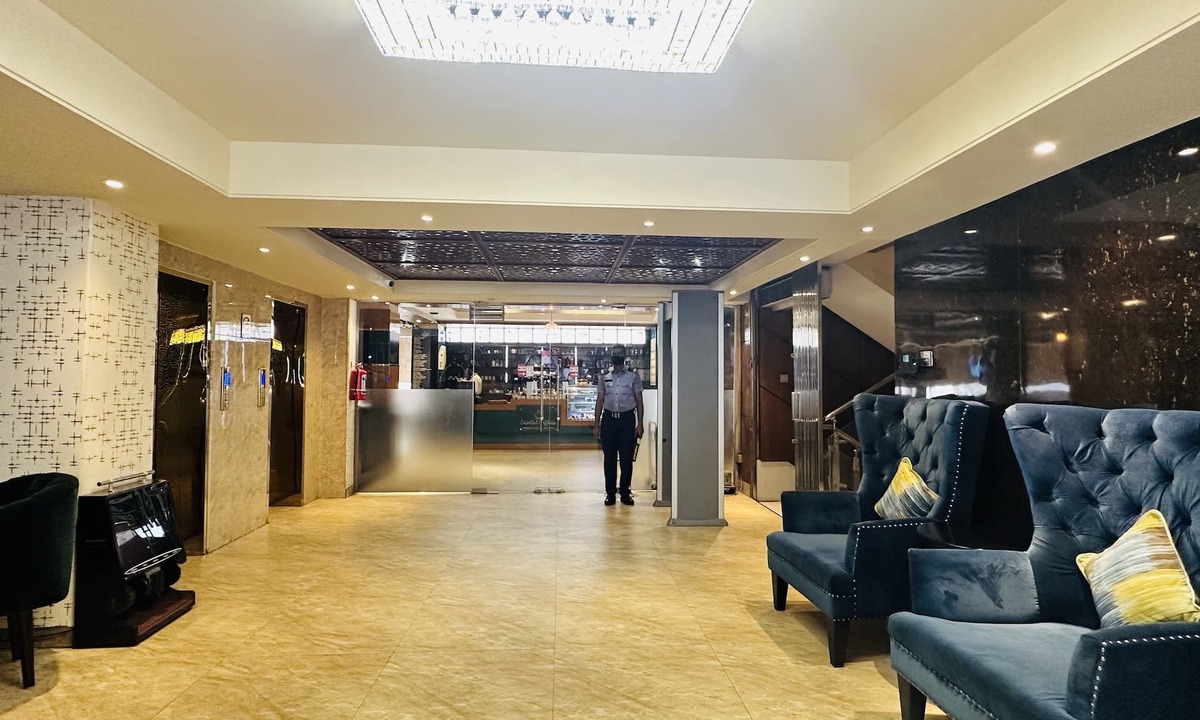 Dhaka Hotel | Hotel The Capital