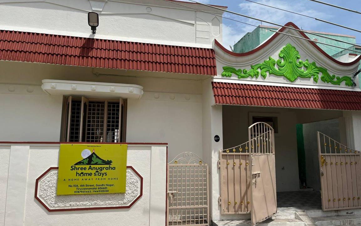 Tiruvannamalai House | House ∙ 2 bedrooms ∙ 8 guests