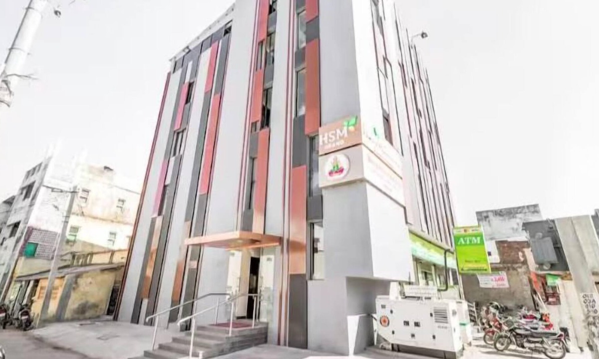 Chittoor Hotel | HSM Grand