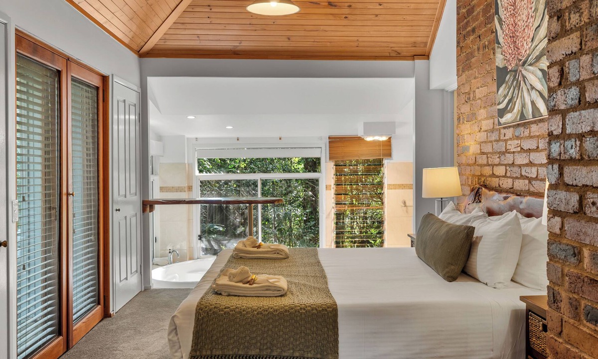 Hunchy Bed & Breakfast | Hunchy Hideaway