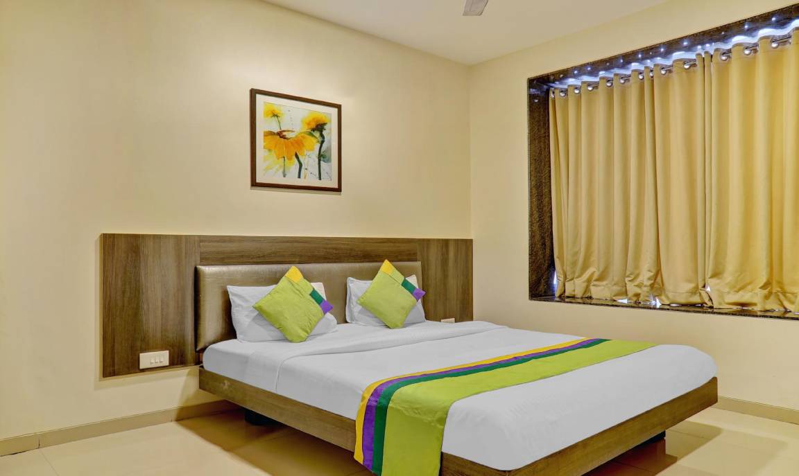 Hadapsar Hotel | 19 m² Hotel ∙ 3 guests