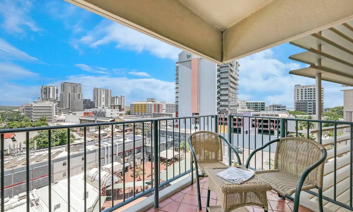 Darwin City Centre Apartment | Incredible Harbourfront Home Away from Home