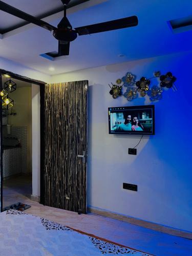 New Delhi Apartment | Independent 1 Bhk flat in New Delhi
