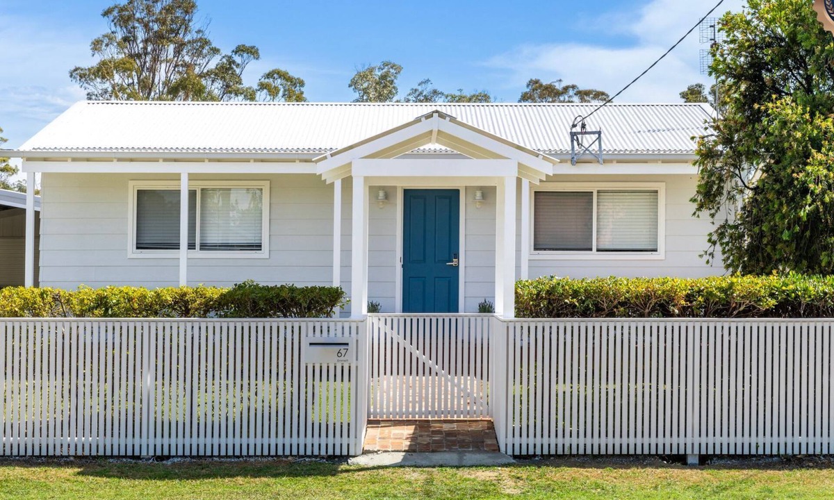 Callala Bay House | Indigo - Pet Friendly - 7 Mins Walk to Beach