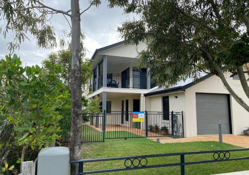 Rainbow Beach House | Indigo Place 1 Rainbow Beach