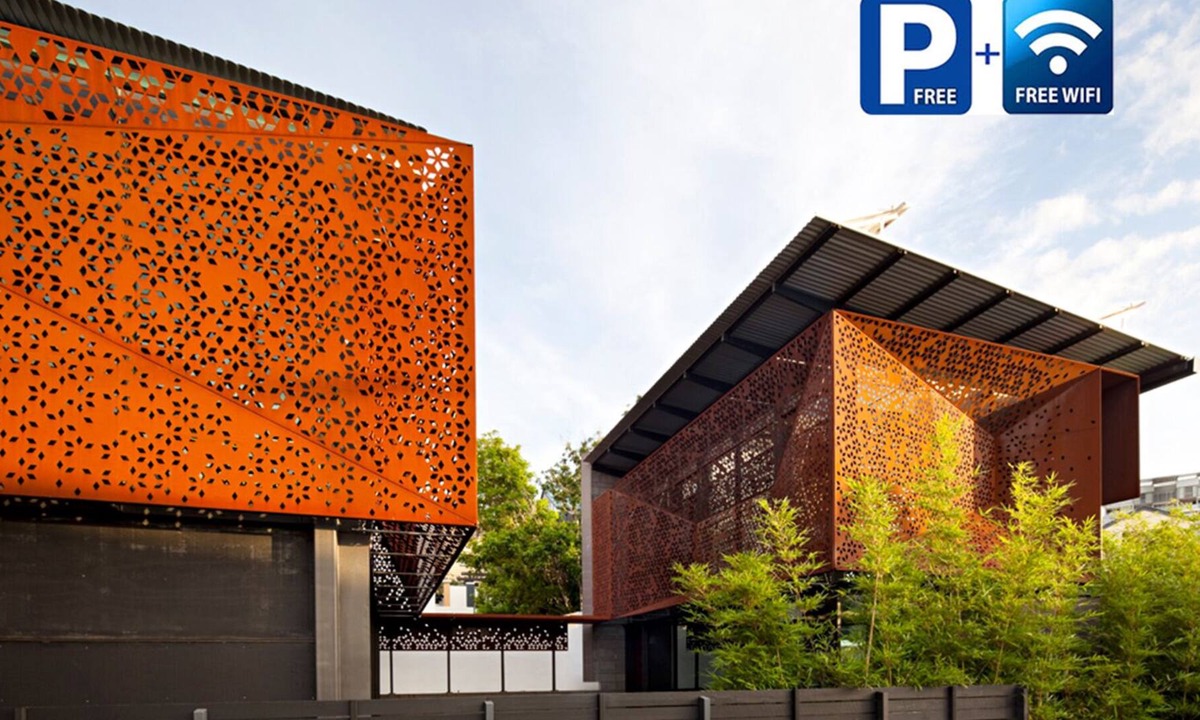 Spring Hill House | Inner City Haven Enviro-Luxury