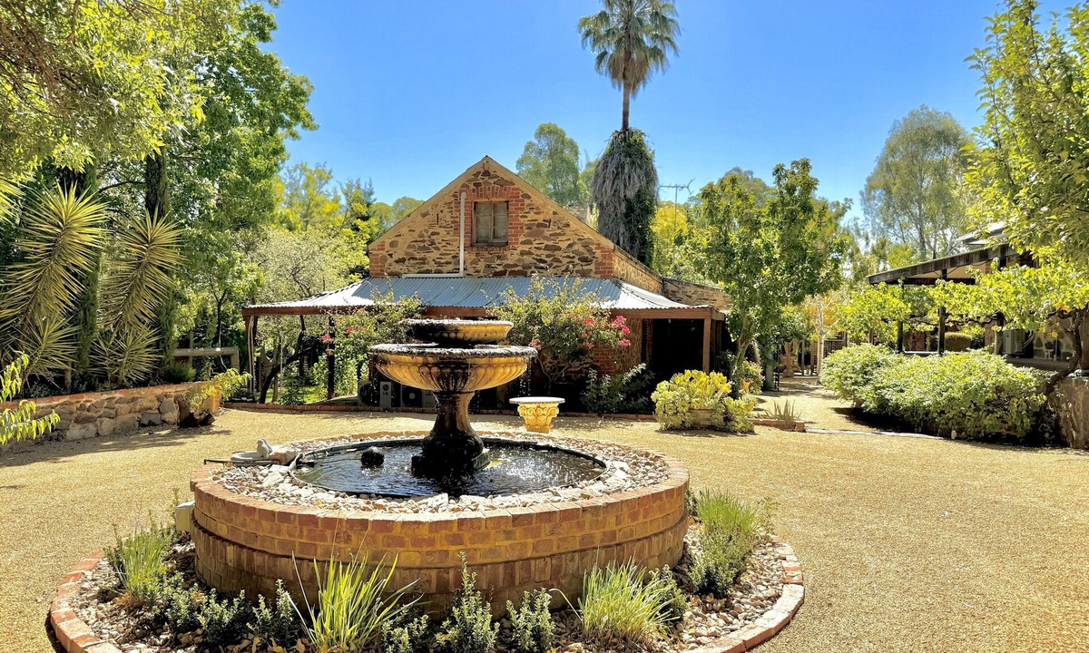 Krondorf House | Jacobs Creek Retreat
