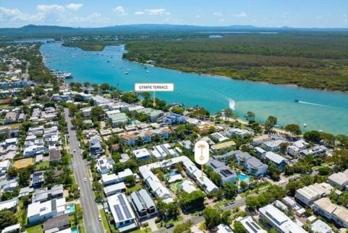 Noosaville Apartment | JAMES 20 Experience the laid back Noosa lifestyle