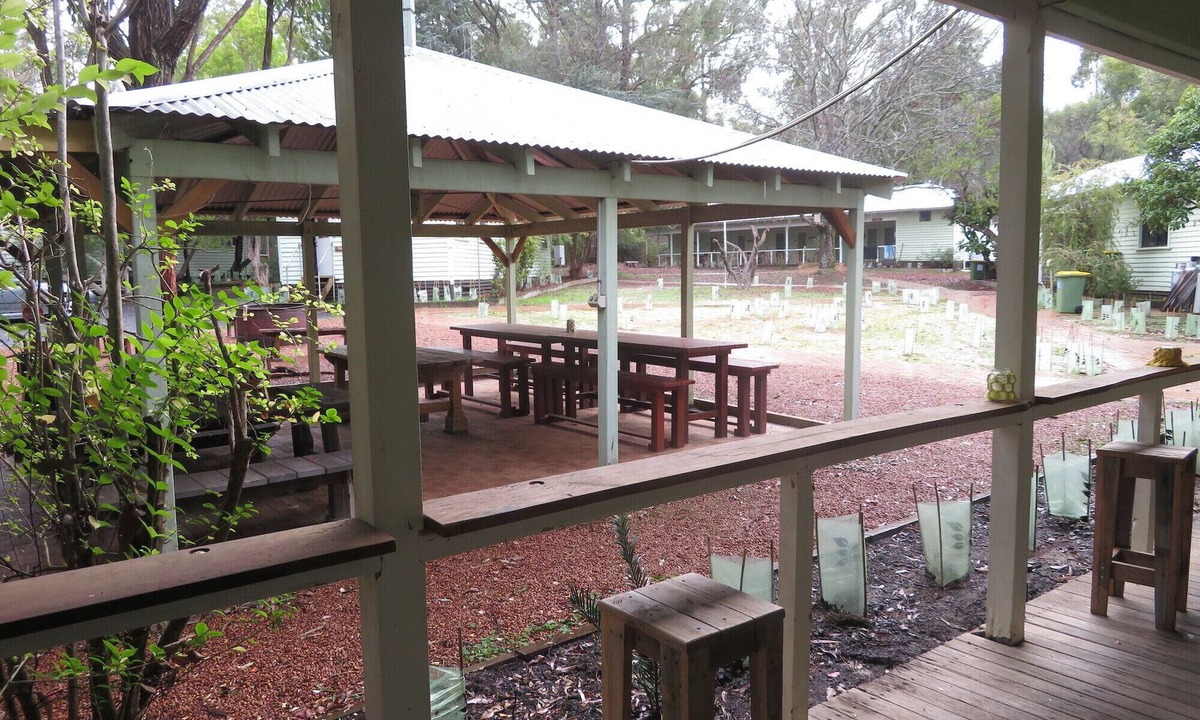 Holyoake Hotel | Jarrah Forest Lodge
