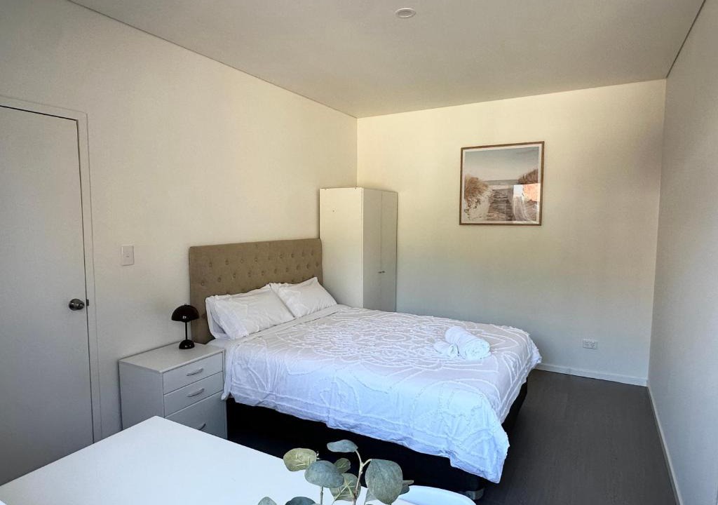 Morley House | June Stay