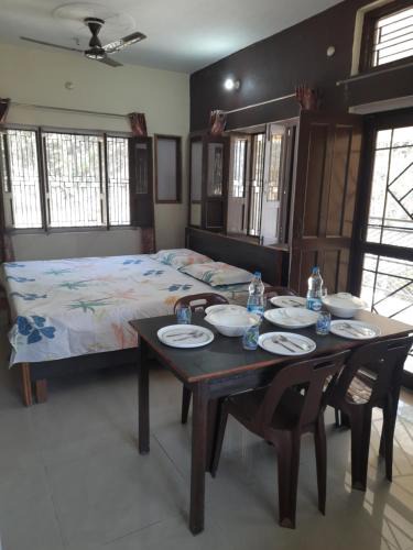 Lansdowne House | Jungle View Home Stay