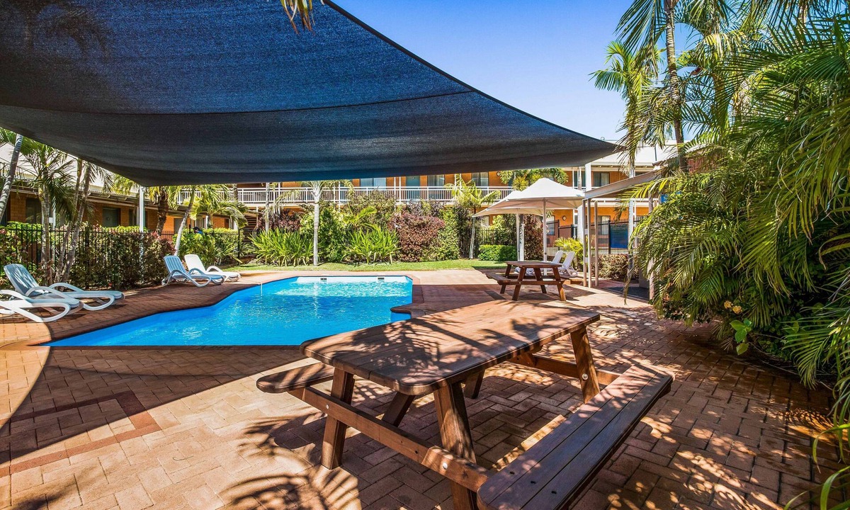 Karratha Hotel | Karratha Central Apartments