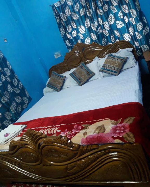 Kolkata House | Kiran Guest House