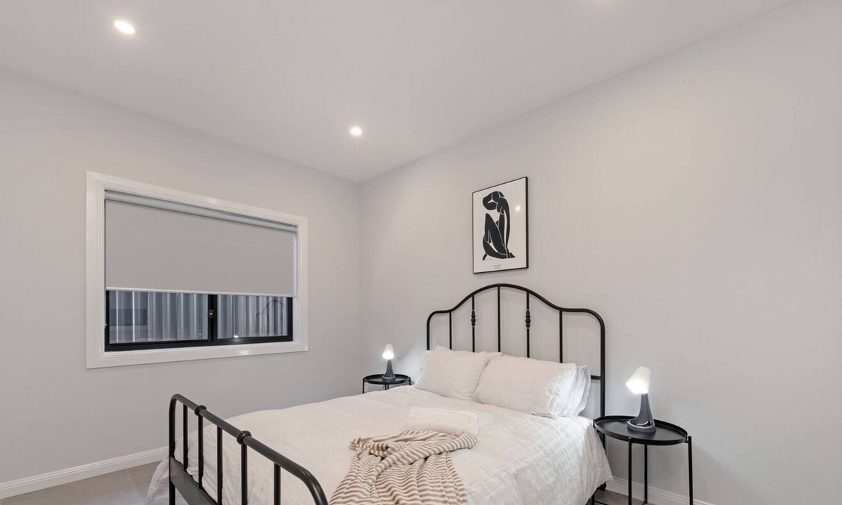 Cobbitty House | KozyGuru | Cobbitty | Cozy One-Bedroom Retreat