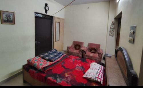Allahabad House | Kumbh room