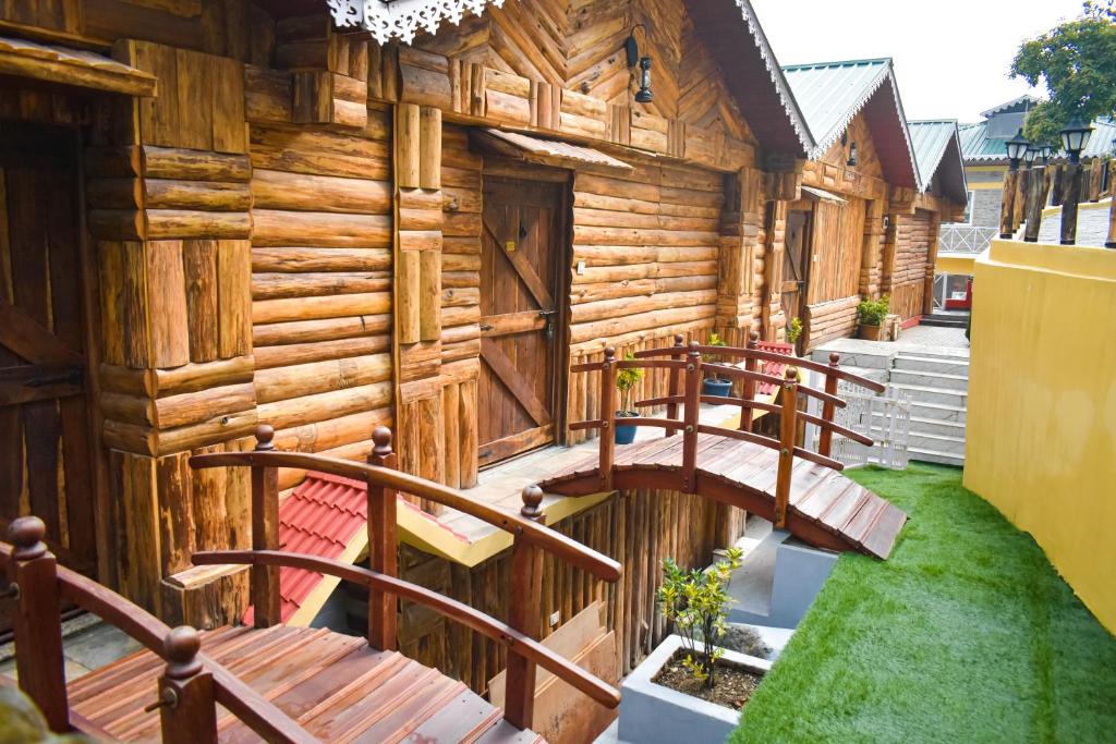 Kurseong Resort | La Das Treetops