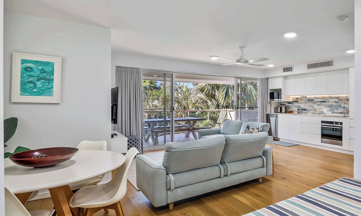Mooloolaba Apartment | Lahaina 9 Beach Access 60 Seconds