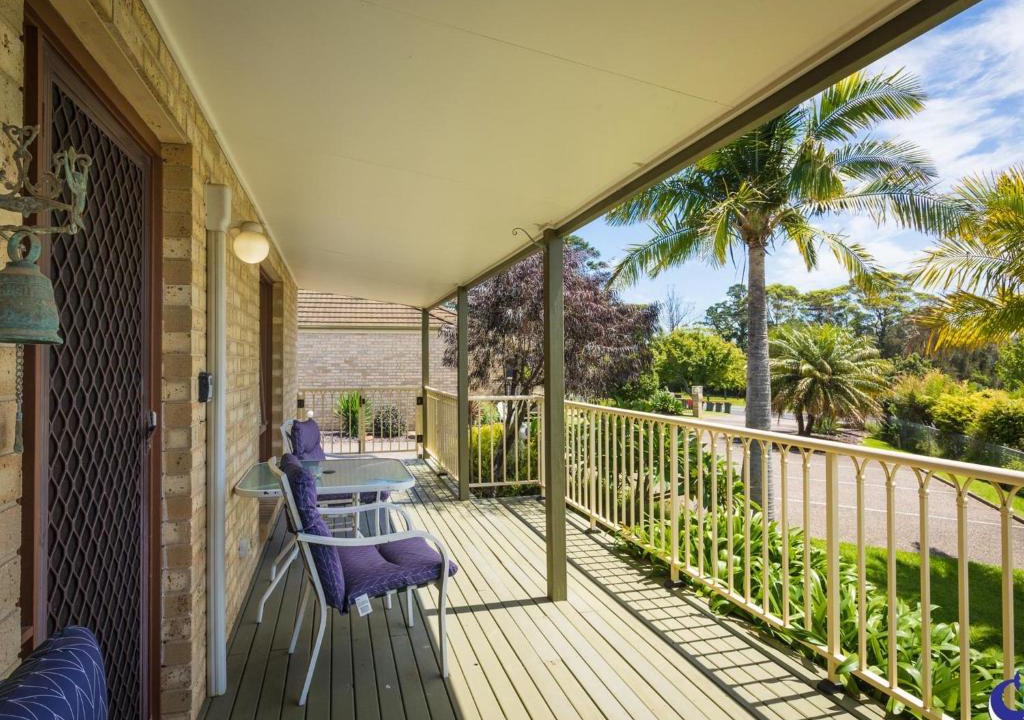 Dalmeny Apartment | Lakesea Unit on Mort