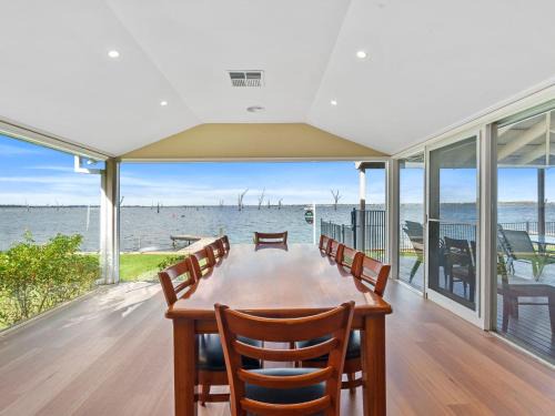 Mulwala House | Lakeside Mulwala