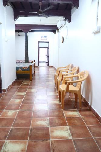 Kallidaikurichi Apartment | Lakshmi Home Stay, Kallidai